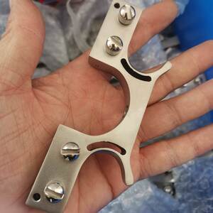 不锈钢弹弓撑头弓头25毫米30大撑头弓头扁皮快压免绑弓牙弓头弹弓