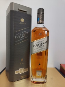 （国行现货）2013年尊尼获加铂金18年威士忌，老版本750ML/40度。