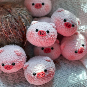 diy编织猪猪头 超可爱手工绒绒毛线钥匙扣挂件材料包 接成品定制