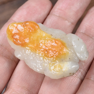 玉蟾蜍吊坠男士