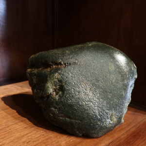 【米子米斗】新疆和田玉沙枣青原石摆件