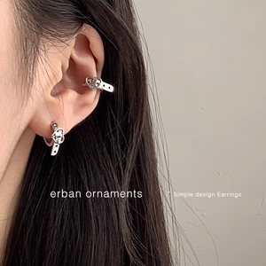 925纯银耳钉女小众设计感耳环2023新款爆款皮带个性爱心耳扣夏季