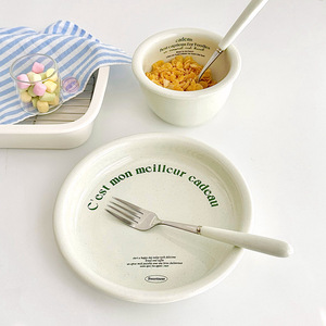 纯白色陶瓷碗和盘子叉子带勺子微波炉个人专用高级吃饭创意酸奶碗