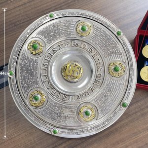 德国足球甲级联赛冠军德甲冠军奖杯沙拉盘