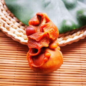 东北松明子把件