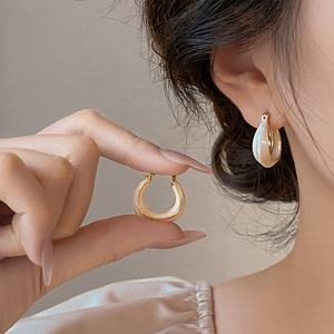 韩国小众素圈滴釉纯银设计高级感耳环女2024新款爆款耳饰气质耳钉