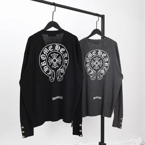 克罗心马蹄梵文十字架拼皮v领羊毛针织开衫早春外套温柔系上衣