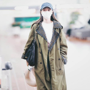 宋妍霏明星同款中长风衣女双排扣两面穿搭拼接复古格子大衣外套秋