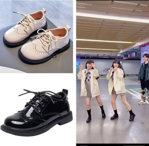 一一丫丫同款鞋2022春季漆皮雕花系带儿童中大童女童黑色演出单鞋