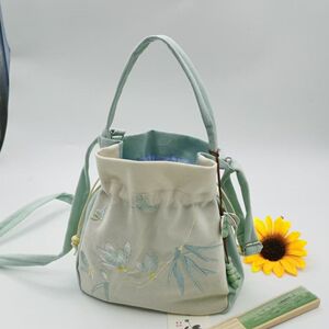 大容量斜挎包汉服古风包包女森系汉元素帆布中国风仙女荷包单肩包