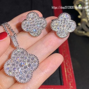 钻项链18k金镶钻无钻大花四叶草大号经典款锁骨链tb78615814319999