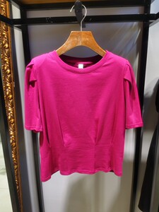 麦寻女装2022夏季新款圆领短袖t恤女泡泡袖半袖体恤上衣otxs2019