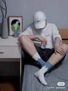 白袜控男gay学生