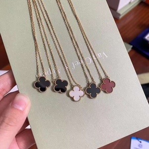梵克雅宝格丽四叶草带钻项链18k玫瑰金镶满钻黑玛瑙经典锁骨链