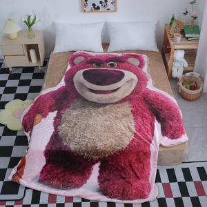 迪士尼卡通异形草莓熊法莱绒毛毯可爱儿童卧室单面双面米奇加绒毯