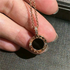 bvlgari/宝格丽双面圆盘项链18k玫瑰金白金镶钻带钻黑玛瑙项链女