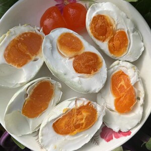 湖北特产新鲜裹泥腌制生双黄咸鸭蛋黄起沙不流油不太咸熟咸鸭蛋