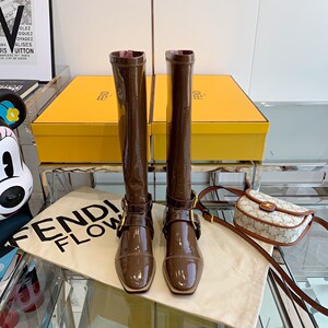 fendi/芬迪新款马丁靴长靴漆皮搭扣拉链平底高筒靴骑士靴女鞋frye