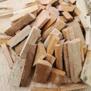 00大美五金百货商行淘宝灰山柏木无烟户外烤烧暖木碳家用易燃火炭机