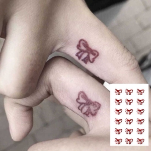 手指蝴蝶结纹身贴女ins可爱小图案防水持久逼真情侣个性纹身贴纸