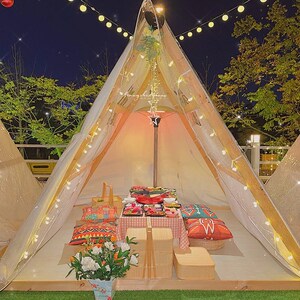 网红三角帐篷精致星空火锅烧烤露营木质ins休闲天台餐厅户外