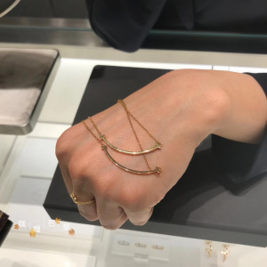 代购tiffany/蒂芙尼smile系列18k玫瑰金大小号笑脸项链女锁骨链