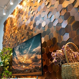 六边形六角原木质电视背景墙南洋黑胡桃木实木拼图木马赛克