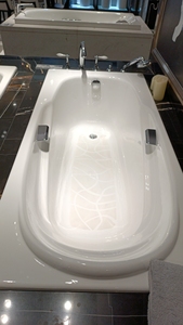 科勒雅黛乔 铸铁1.7米浴缸 K-731T-NR-0
