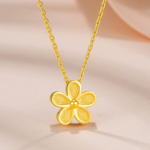 周大褔星太阳花18k彩金吊坠项链女夏季锁骨颈链七夕节礼物送女友