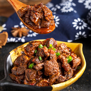 湘老蔡牛肉臊子拌饭拌面下饭菜熟食酱牛肉香辣即食零食方便小吃