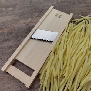 龙江切丝器黄瓜丝刨丝器萝卜插菜板商用土豆丝神器粗丝土豆切条器