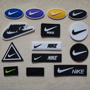 耐克运动补丁贴nike标志椭圆小号鞋帽标羽绒服无痕自粘修补硅胶贴