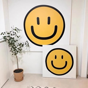 北欧治愈系笑脸装饰画ins风太阳花桌面鞋柜摆画简约卧室床头挂画