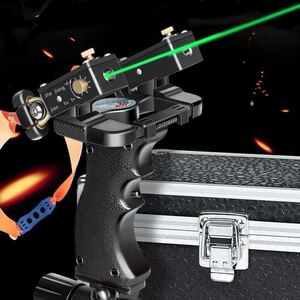 警犬弹弓激光红外线免绑弹弓器高精度扁皮筋弹工弓射鱼警狼犬神器