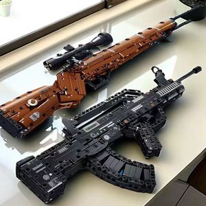 积木枪械可发射95式步枪吃鸡儿童益智拼装小颗粒积木模型玩具中国