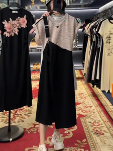 粉色背带短袖连衣裙女夏季新款设计感小众拼接假两件开叉中长裙子