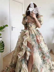 多彩玫瑰婚纱2024新款连衣裙女亮黄底轻婚纱礼服裙海边度假长裙