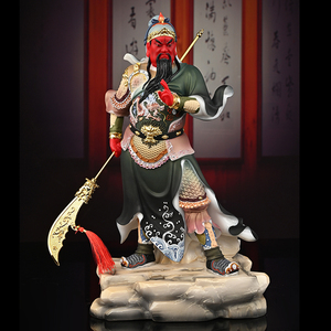 关二爷神像供奉客厅