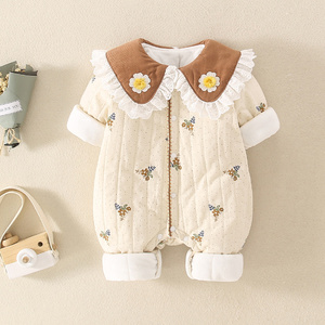 婴儿秋冬装连体衣女宝宝碎花薄棉外套新生儿满月可爱超萌外出抱衣