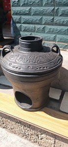 云南香格里拉尼西黑陶传统手工制品尼西黑陶火锅