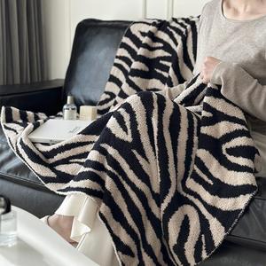 美式老虎皮盖毯沙发毯毯子沙发用办公室午睡毯床尾毯搭巾汽车毛毯