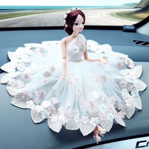 车饰女神气质摆件汽车摆件车载创意可爱装饰时尚女婚纱卡通娃娃手