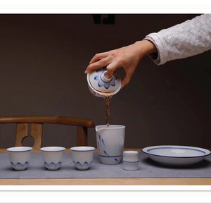 厂家直销手绘荷花功夫茶具套装整套白瓷盖碗薄胎小鱼青花茶具