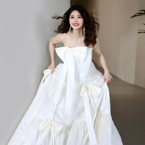 韩式缎面轻婚纱2024新款新娘婚礼晨袍抹胸高腰孕妇出门迎宾礼服女