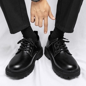 黑色皮鞋男款2023秋季新款马丁靴英伦风软底男士休闲正装商务