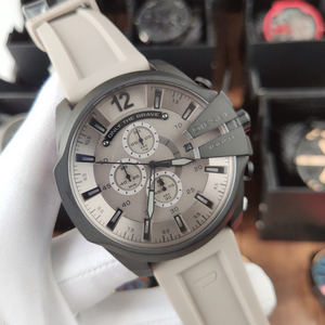 diesel迪赛手表男正品欧美潮男表女生运动计时硅胶石英腕表dz4496