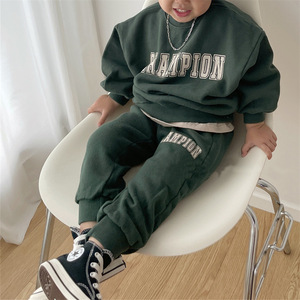 韩版儿童冬装新款套装 简约洋气男童女童字母抓绒卫衣休闲两件套2