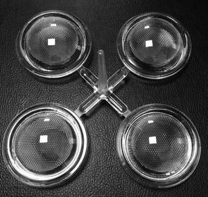 深圳唯成激光注塑水口裁切机 厂家四头透镜切割 塑料亚克力PPC