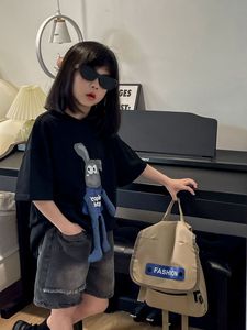 品巴拉巴拉韩系女童卡通夏季T恤儿童短袖上衣黑色外穿新款大童宽