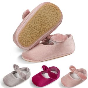 新生婴儿鞋子学步鞋0-1岁 薄款春秋男女宝宝软底室外内穿防滑不aa